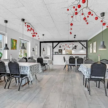 Holiday home 2 Bedroom Cozy In Roslev *