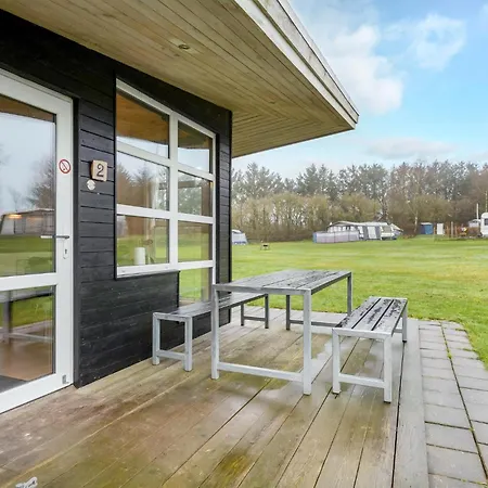 2 Bedroom Cozy In Roslev * Sallingsund